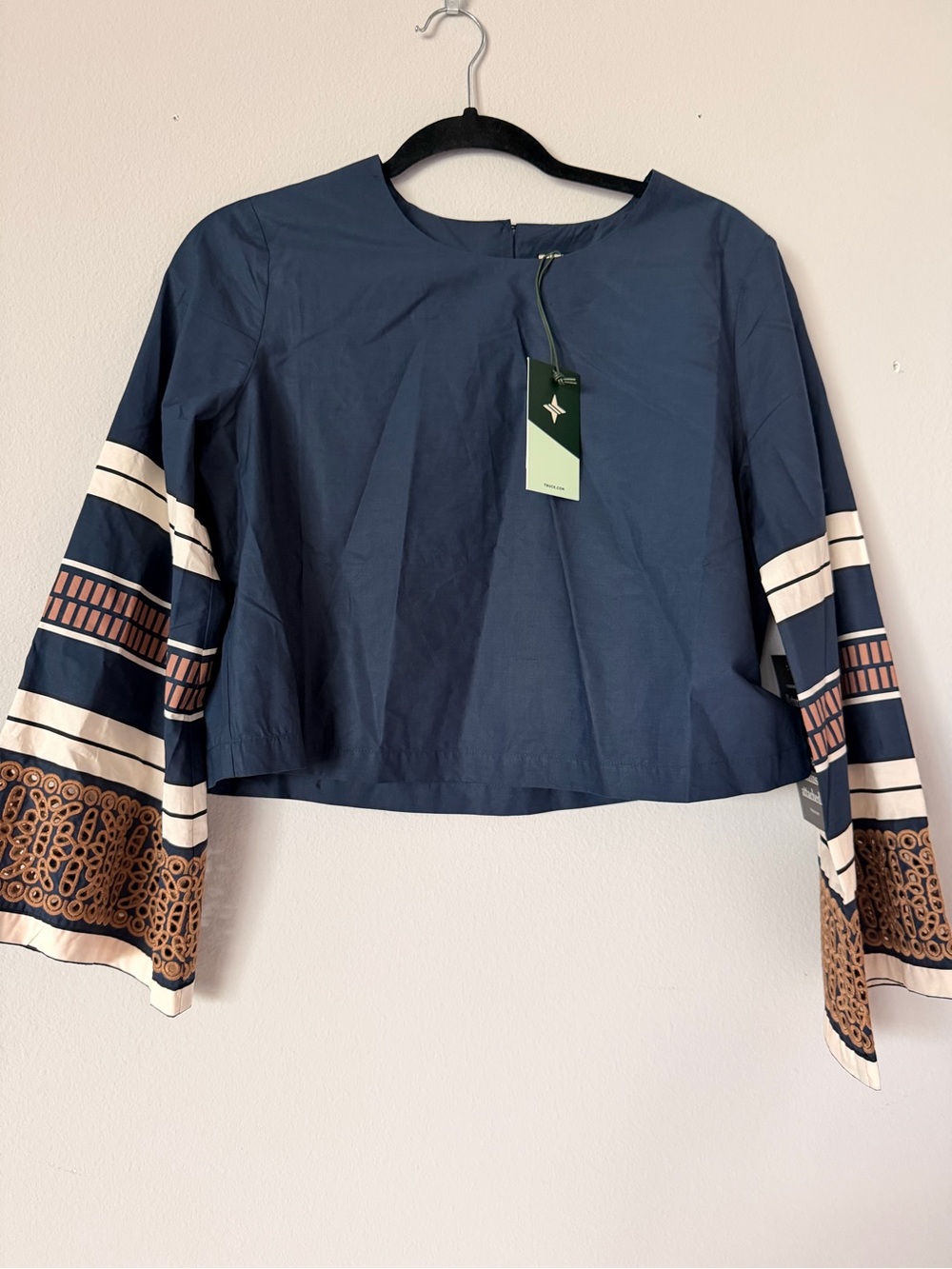 Tuckernuck Navy Meg Mini Skirt and Shirt Set BNWT - Picture 7 of 15